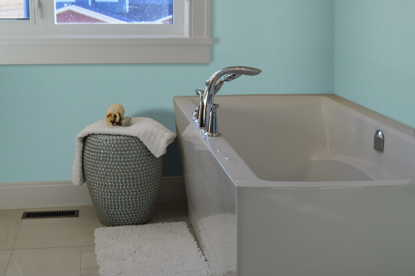 Aquamax Azure Shimmer Shower Wall Panels -Bathtub